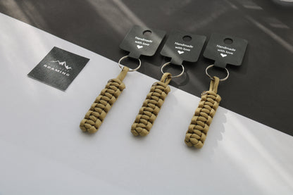 Zinga Keychain | Beige